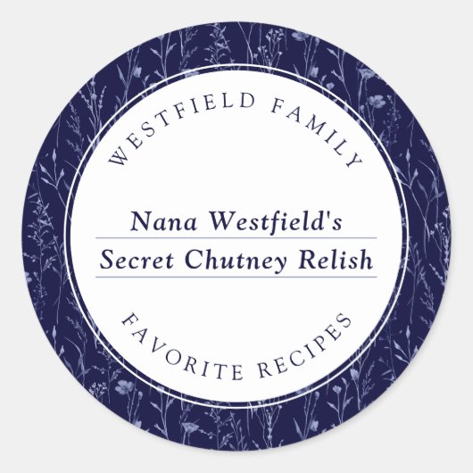 ほこりっぽいブルーワイルドフラワーファミリーレシピ食品ラベル ラウンドシール (正面)