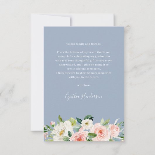 ほこりっぽいブルー赤面ピンクフローラ卒業写真 サンキューカード (裏面)