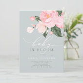 ほこりっぽいブルー赤面フローラ女の子ベビーイン開花シャワー 招待状 (スタンド正面)