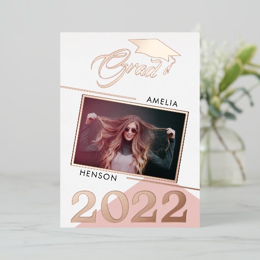 ほこりっぽいモダンピンクの卒業生2写真卒業 箔招待状 (立ち正面)