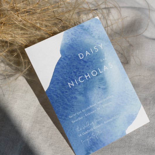 ほこりっぽいモダン青い水結婚色 招待状