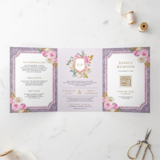 ほこりっぽい紫のピンクのフローラすべて結婚の1つ 三つ折り招待状 (内部)