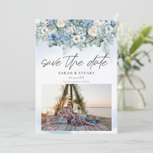 ほこりっぽい青あじさい写真QRコード日付を保存 招待状 (スタンド正面)