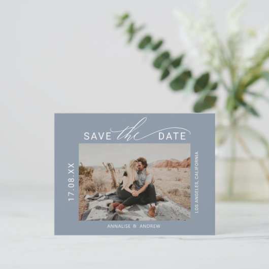 ほこりっぽい青いブラシスクリプト2写真の日付を保存 ポストカード (スタンド正面)