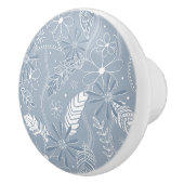 ほこりっぽい青いボホ羽の花paislies monogram セラミックノブ (右)