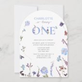 ほこりっぽい青いワイルドフラワー1st誕生日の請求書 招待状 (正面)