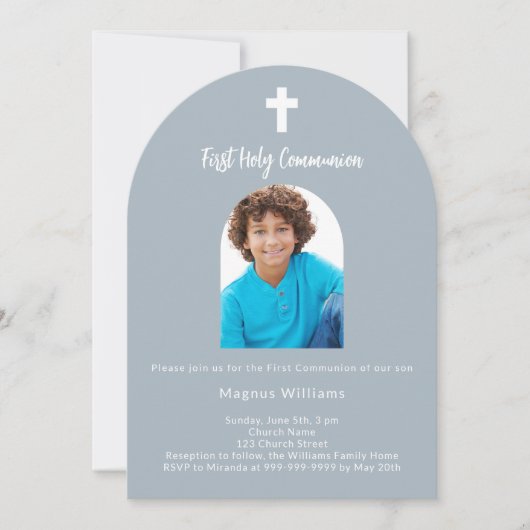 ほこりっぽい青い写真のアーチ少年ファースト・ホリー・コミュニオン 招待状 (正面)