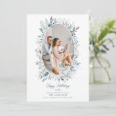 ほこりっぽい青い冬の葉のリースファミリーフォトシック シーズンカード (スタンド正面)