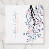 ほこりっぽい青い枝で赤面ピンクの花結婚が フェイバータグ (裏面)