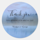 ほこりっぽい青い森結婚の風景 ラウンドシール (正面)