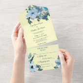 ほこりっぽい青い水の色のフローラが黄淡い色の色 オールインワン招待状 (貼ってはがせる)
