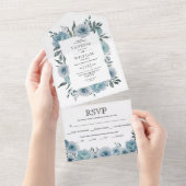 ほこりっぽい青い水彩花の境界線のある春の結婚式 オールインワン招待状 (貼ってはがせる)