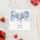 ほこりっぽい青い白いフローラ傘ベビーシャワー スタンダードカクテルナプキン (インサイチュ)