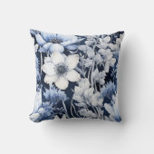 ほこりっぽい青い白い冬の花ネイビー クッション (正面)