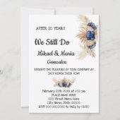 ほこりっぽい青い花結婚の記念日の更新 招待状 (正面)