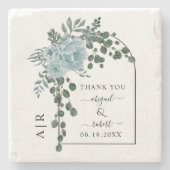 ほこりっぽい青い花、アーチとモノグラム結婚ズ ストーンコースター (正面)