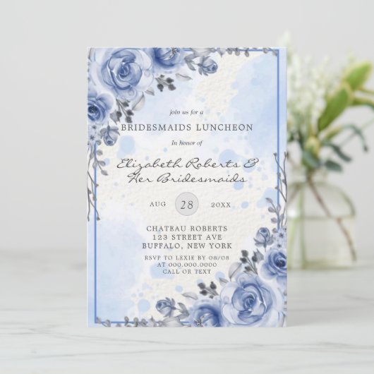 ほこりっぽい青と灰色の牡丹の花嫁介助者の昼食会 (スタンド正面)