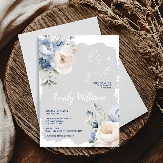 ほこりっぽい青と白の牡丹の赤ちゃんシャワーの招待状 招待状