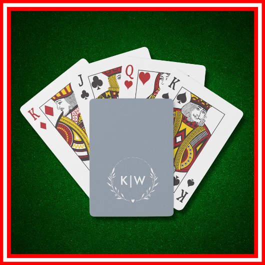 ほこりっぽい青と白 | イニシャルモダンモノグラム トランプ