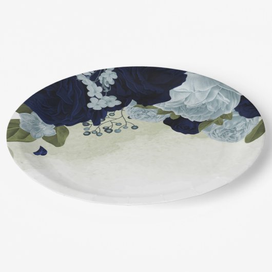 ほこりっぽい青と紺の花の緑 ペーパープレート (アングル)