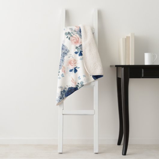 ほこりっぽい青と赤面ピンクのエレガント花スタイリッシュ シェルパブランケット (インサイチュ)