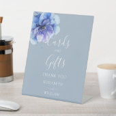 ほこりっぽい青エレガント色のフローラカードとギフト 台座サイン (インサイチュ)