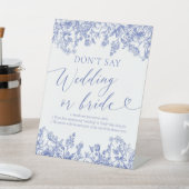 ほこりっぽい青フローラは結婚と花嫁のゲームを言わない 台座サイン (インサイチュ)