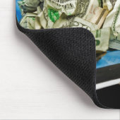 ほこりの中のお金 マウスパッド (コーナー)