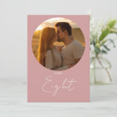 ほこりバラモダンミニマリストスクリプトテーブル番号 招待状 (スタンド正面)