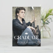 ほこりモダンのオーバーレイ写真の卒業 案内状 (スタンド正面)