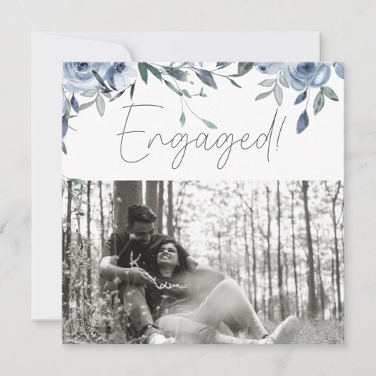 ほこり染みたパステルブルーの花の写真エンゲージメントパーティー (正面)