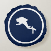 ほぼネイビーブルーシャークSCUBAダイバー航海の ラウンドクッション (裏面)