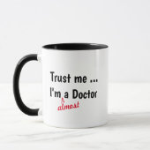 ほぼ医師 Mug - メディカルダジャレ マグカップ (左)