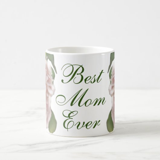 ほんのりとしたアイボリー色のピンクの桃色の花のバラのママ コーヒーマグカップ (中央)