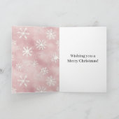 ほんのりピンクの白い雪の結晶のクリスマス カード (内部)
