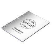 ぼやけたグレー背景 カスタムロゴ ビジネス ノートブック (左側)