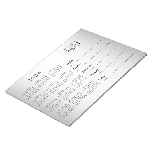 ぼやけたグレー背景 カスタムロゴ 2026 カレンダー ノートパッド (アングル)