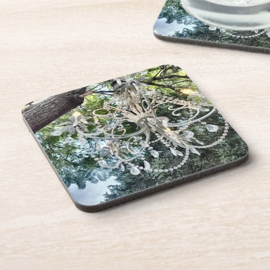 ぼろぼろのシックで白い水晶シャンデリア コースター (左側)