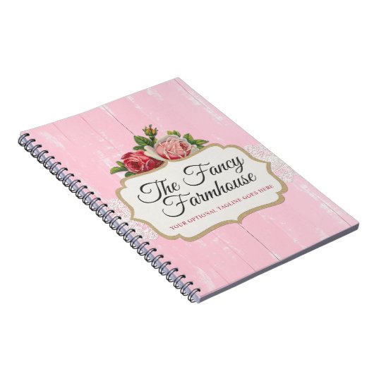 ぼろぼろのシックで素朴な木製のピンクの花のヴィンテージのバラ ノートブック (右側)