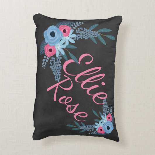 ぼろぼろのシックな花の女の子の一流の子供部屋は個人化なります アクセントクッション (裏面(縦))