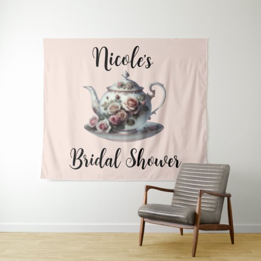 ぼろぼろのピンクのバラの蔓の花のウェディング ティー シャワー タペストリー (インサイチュ(横))