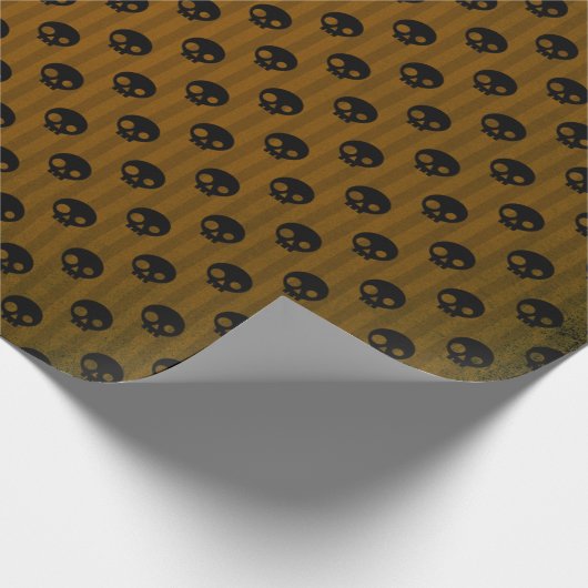 ぼろぼろのヴィンテージのビクトリアンなゴシック様式黒いスカル ラッピングペーパー (角)