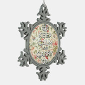 ぼろぼろの上品は平静を保ち、続けていきます スノーフレークピューターオーナメント (左)