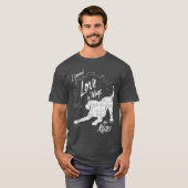 ぼろ服とキスの犬の恋人に恋を見つけた Tシャツ (正面フル)