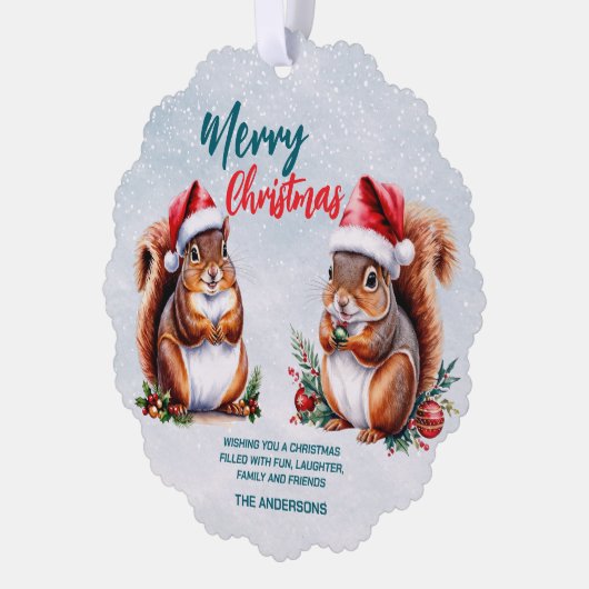 ぽちゃぽちゃのリスのサンタハメリークリスマス雪 オーナメントカード (左)