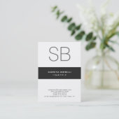 ぽっちゃりモノグラムホワイトかわいい名刺 名刺 (スタンド正面)