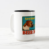 まじめなビールレトロボクサー犬クラフトビール愛好家 ツートーンマグカップ (正面左)