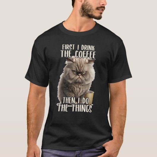 まずはコーヒーコーヒーと皮肉な猫グンプ Tシャツ (正面)