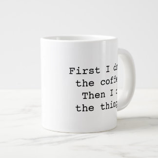 まずはコーヒージャンボマグカップを飲む ジャンボコーヒーマグカップ