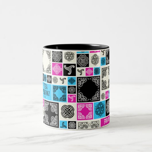 まずは茶休憩!マゼンおもしろいタ色と青 ツートーンマグカップ (中央)